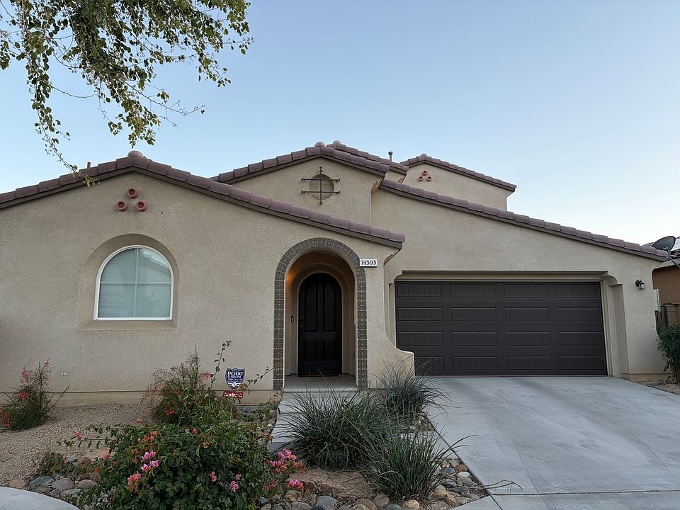 1st image of 74593 King Fisher Cir
