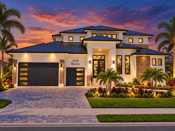 1630 Rainbow Ct, Marco Island, FL 34145