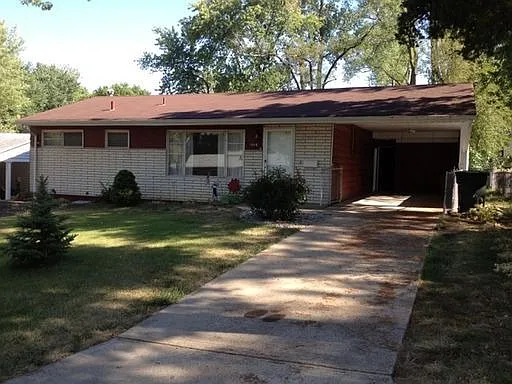 1646 Mowbry Ln photo 1