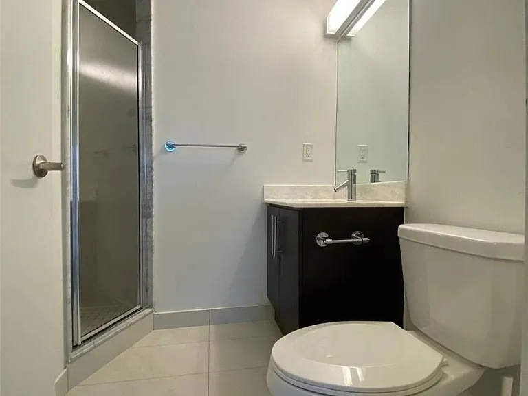 58 Orchard View Blvd #1601 — Photo 12