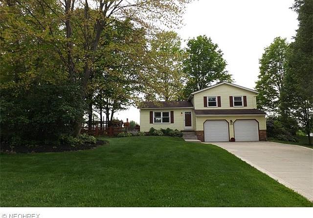 1st image of 1038 Berkshire Dr