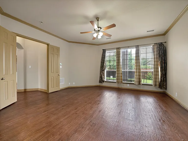 2245 Homestead Ln — Photo 21