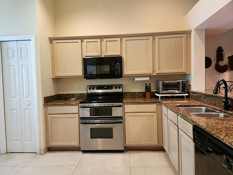 6953 Lone Oak Blvd — Photo 15