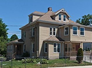 21 Winthrop Ter APT 3, Framingham, MA 01702