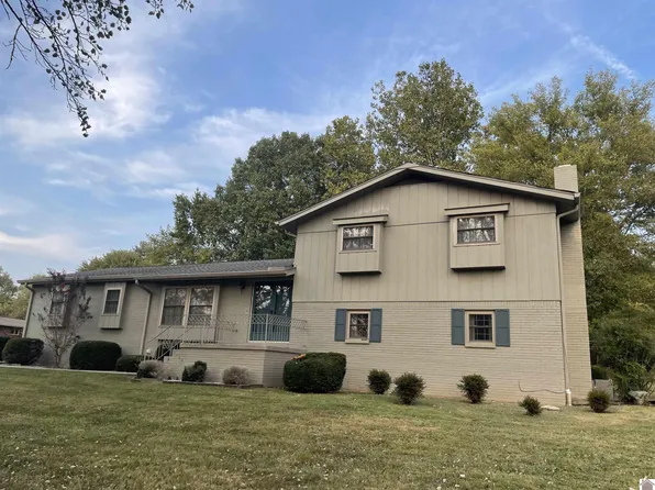609 W 14th Ave, Calvert City, KY 42029