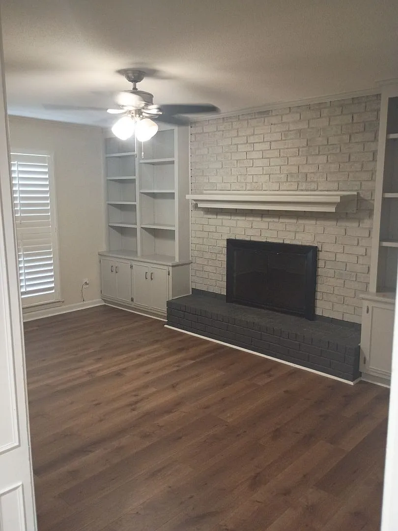 Classic Charm Meets Modern Comfort — Photo 2