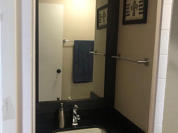 2nd image of 2209 Emerald Lake Dr