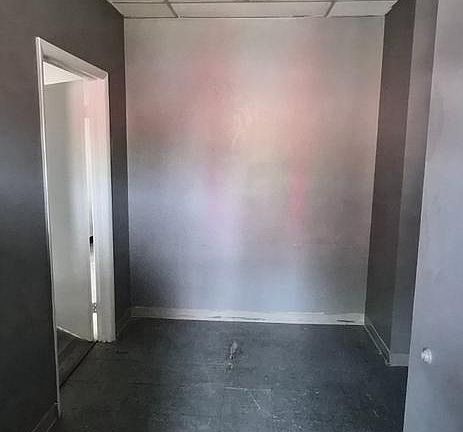 4th image of 3218 Belair Rd
