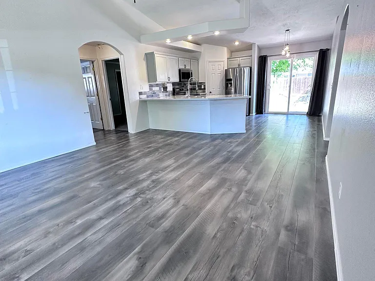 406 Pietra Way — Photo 7