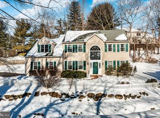 1261 Knollwood Dr, West Chester, PA 19380