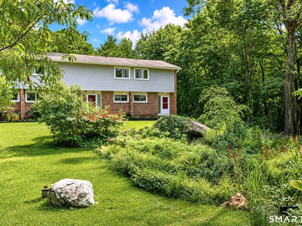 29 Anton Road #D, Mansfield, CT 06268