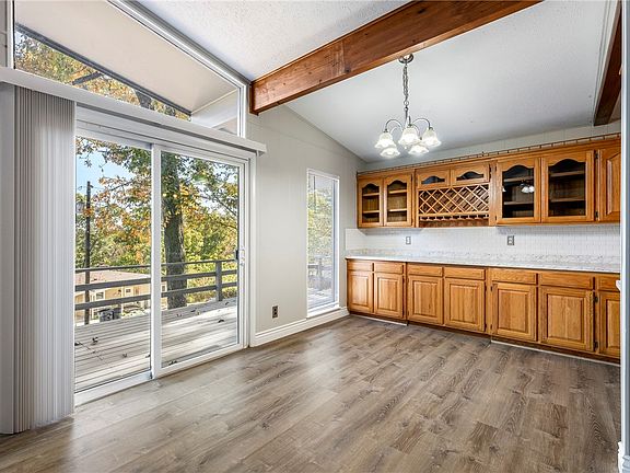 4th image of 16 Grisham Cir