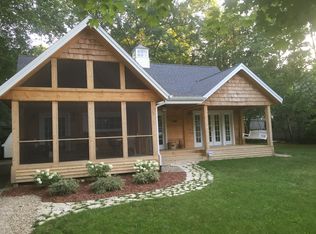 9168 Schaffner Rd, Lakeside, MI 49116