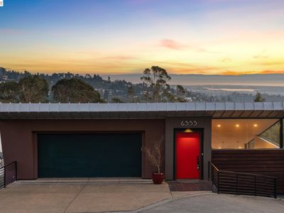 6353 Skyline Blvd, Oakland, CA, 94611