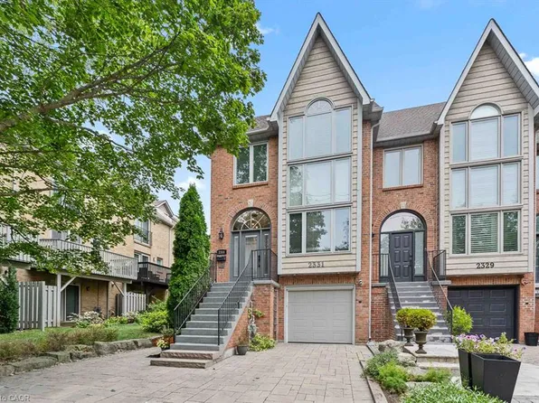 2331 Marine Dr, Oakville, ON L6L 1C2