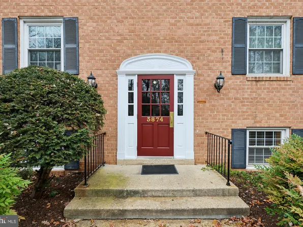 3874 Lyndhurst Dr APT 103, Fairfax, VA 22031