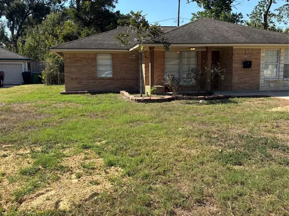 10306 Oboe Dr, Houston, TX 77025