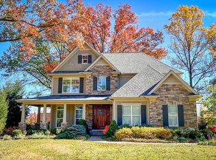 9860 Tollgate Ln, Cincinnati, OH 45242