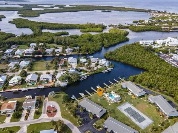 16373 Boyce Dr APT 104, Bokeelia, FL 33922