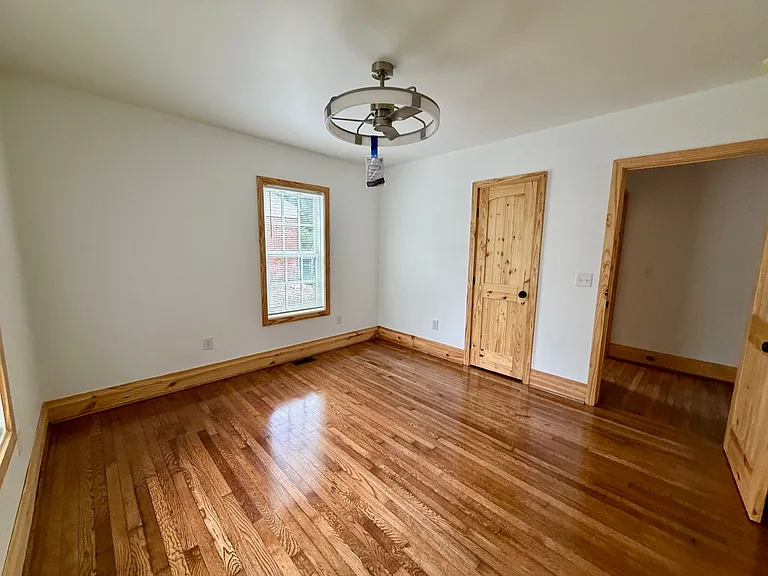 2834 Keats St — Photo 11