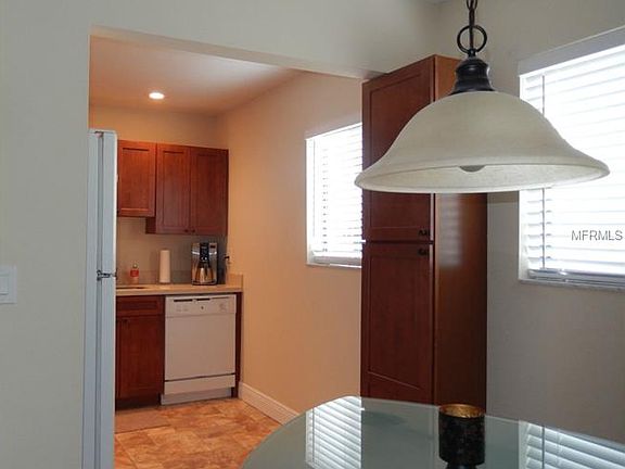 5th image of 3300 Fox Chase Cir N APT 220