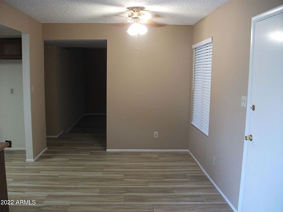 3rd image of 5509 W Grovers Ave