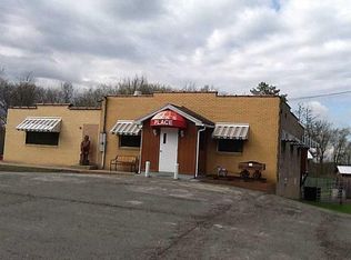 614 Schenley Rd, Leechburg, PA 15656