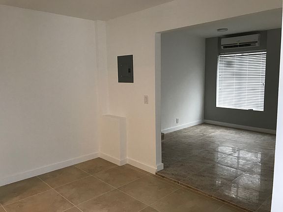 4th image of 9005 NE 8th Ave APT 10