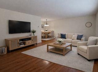 77 Hylan Blvd #2A, Staten Island, NY 10305