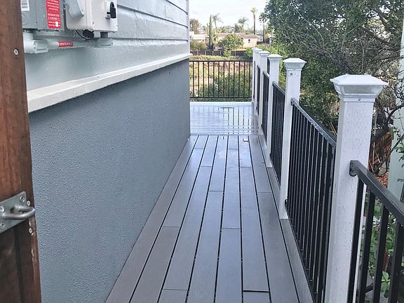 Path to the back entrance