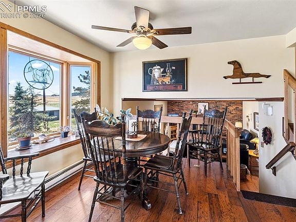 5th image of 12360 Mesa View Rd