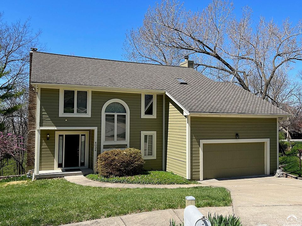 1st image of 4024 NW Claymont Dr