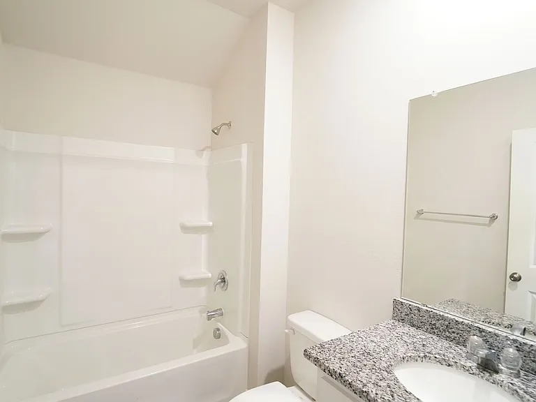 501 Jameson — Photo 11