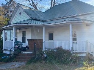 603 E Main St, Olanta, SC 29114