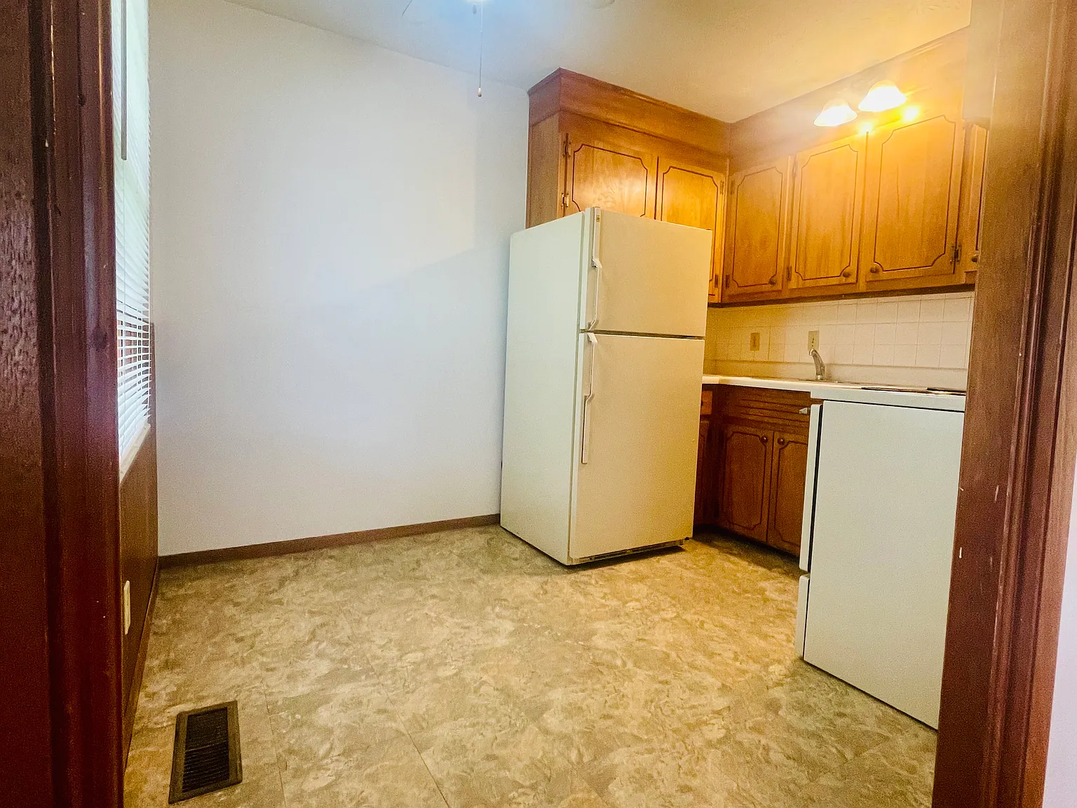 1 bed, 600 sqft, $1,150 — Photo 4