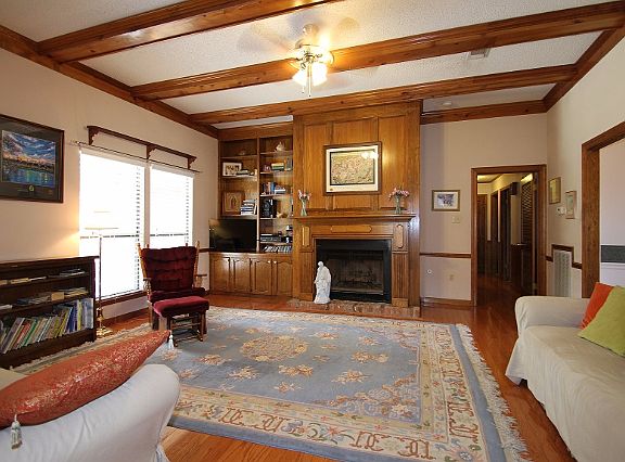 5th image of 14132 Gattinburg Ave