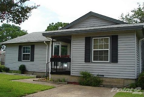 1st image of 702 McLemore Dr