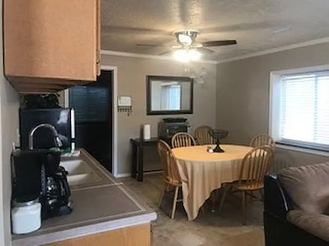 179 N 470 W #B — Photo 5