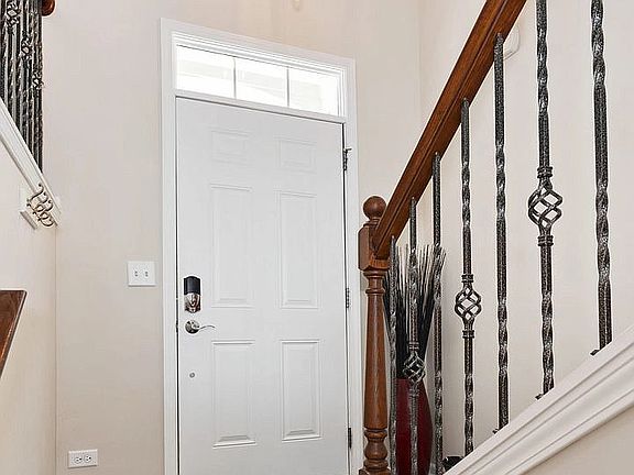 3rd image of 3293 Coral Ln