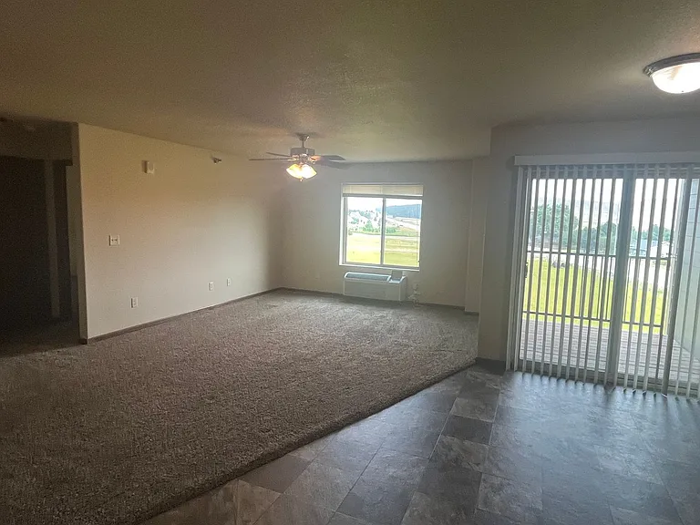 4226 Kateland St — Photo 5