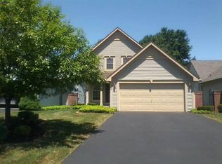 110 Cranbrook Ter, Webster, NY 14580