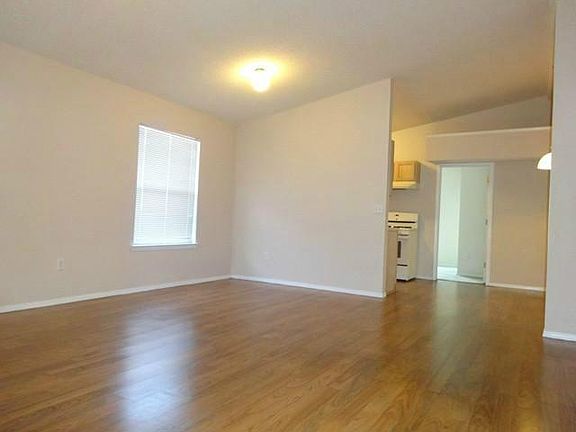4th image of 11456 Arrow Rock Dr