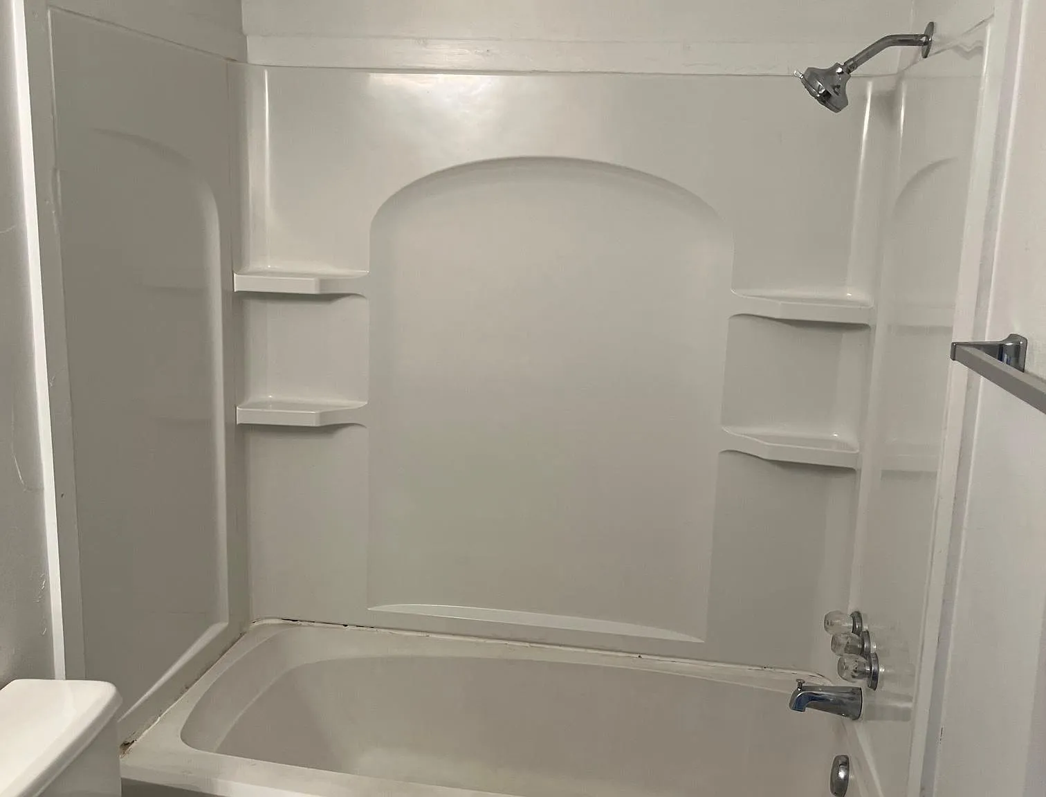 2 bed, 1332 sqft, $1,475 — Photo 2