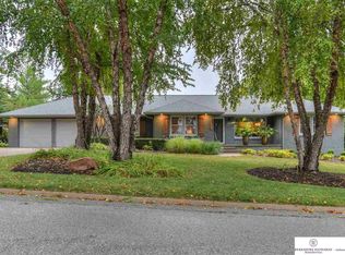 8715 William St, Omaha, NE 68124