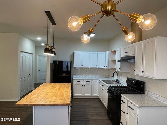 4th image of 9124 San Fernando Ct