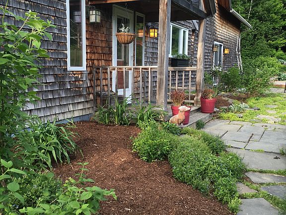 Walk to porch & mudroom