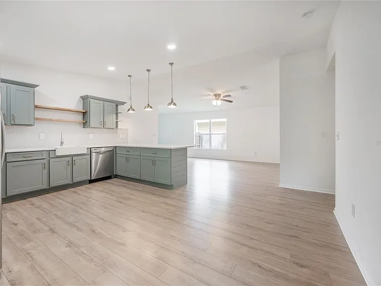 1508 E Jean St — Photo 12