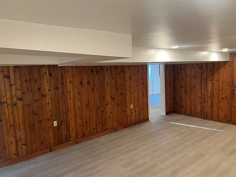 2817 S Ray St — Photo 5