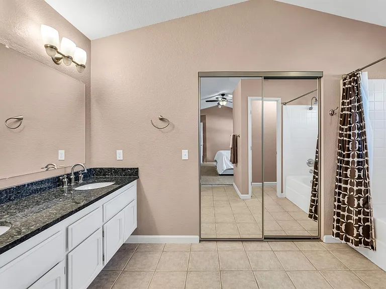 4417 Careyback Ave — Photo 13