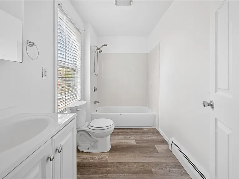 101 Geneva Ave #2 — Photo 11
